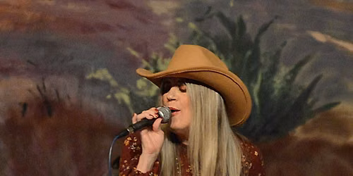 CHRISTINA GREENWOOD & SOUTHERN FLAVOR