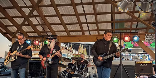 Blue Collar Bar & Grill - Green Bay, Wi !!