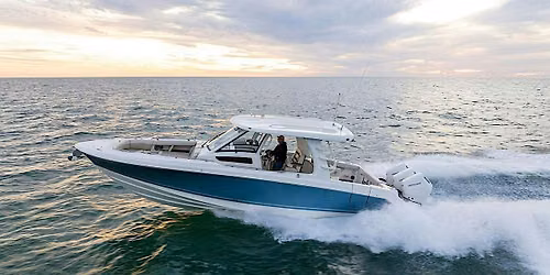 Boston Whaler Week \u2014 Online | MarineMax Huntington