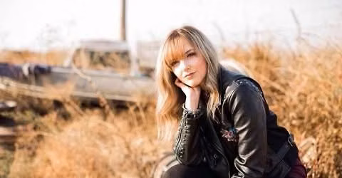 Madison Hudson at Crawdads on the Lake