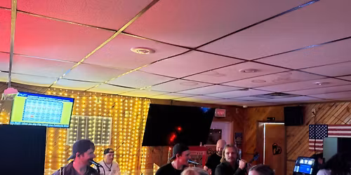 Rollie's Rednecks and Longnecks