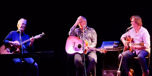 Too Many Chiefs at the Hokowhitu Bowling Club