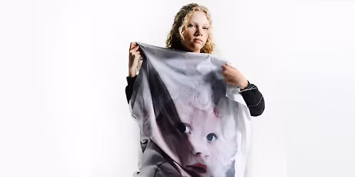 Premi\u00e8re - Oom Wanja - de Remix (Juniorproductie 2026)