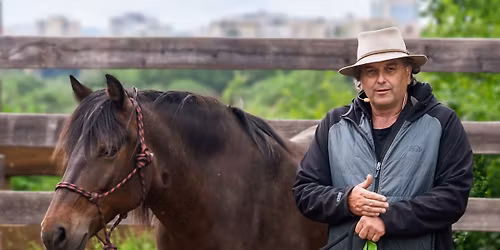 V\u00e1clav Bo\u0159\u00e1nek - Horsemanship II. (Praktick\u00e9 uk\u00e1zky v kruhov\u00e9 ohrad\u011b)