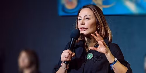 \u0418\u0440\u0438\u043d\u0430 \u041e\u0431\u0443\u0445\u043e\u0432\u0430. \u0418\u0441\u0442\u043e\u0440\u0438\u0438 \u043f\u0440\u043e \u043d\u0430\u0441. \u041f\u0441\u0438\u0445\u043e\u043b\u043e\u0433\u0438\u0447\u0435\u0441\u043a\u0438\u0439 \u0442\u0435\u0430\u0442\u0440 \u043d\u0430 \u043e\u0441\u043d\u043e\u0432\u0435 \u0432\u0430\u0448\u0438\u0445 \u0440\u0430\u0441\u0441\u043a\u0430\u0437\u043e\u0432