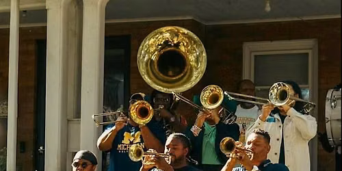 Tour The Terraces During the Woodbridge Porch Concert Celebrations