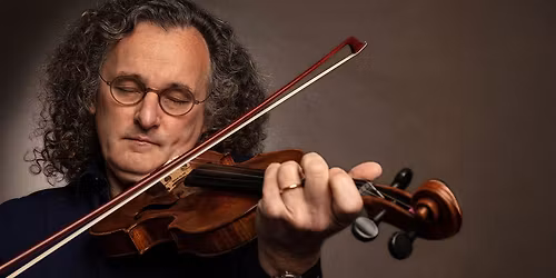 \u012aRU M\u016aZIKAS DZ\u012aRES. MARTIN HAYES AND THE COMMON GROUND ENSEMBLE