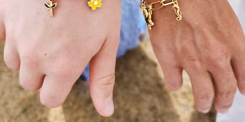 Jewellery Sale at White Point