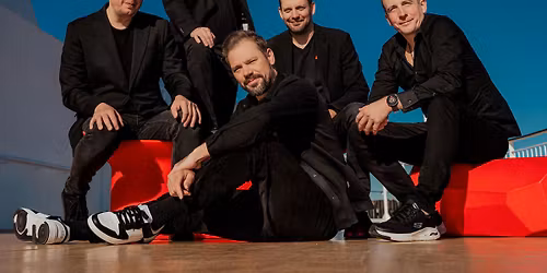 Revontulen tanssi-ilta: Taikakuu