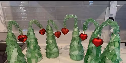 Grinchmas Sea Glass Tree