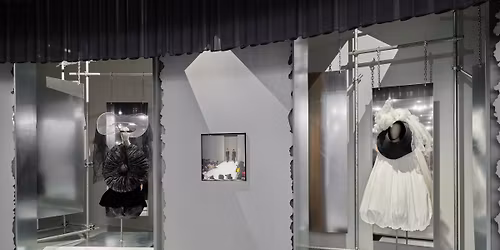 Audio Description Tour \u2013 Westwood | Kawakubo