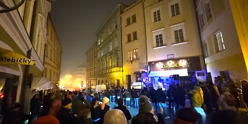 \u0160t\u011bp\u00e1nsk\u00e1 U Stolu v Hradci Kr\u00e1lov\u00e9 - Libor Pavlata & Band open air