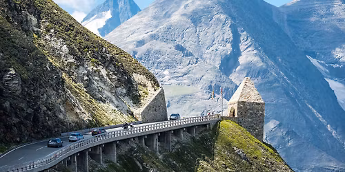 Kelion\u0117 \u012f Austrij\u0105 autobusu: ledyn\u0173 ir kriokli\u0173 keliu