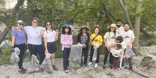 Volunteer Friends of the Chicago River- River Day Clean-up
