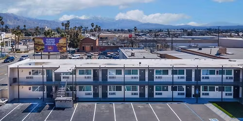Parking New Zealand National at Ecuador National Soccer Team