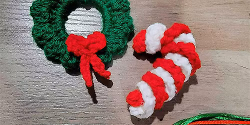 Crochet for the Holidays: Wreaths & Candy Canes at theARTBOX - Hosted by T!