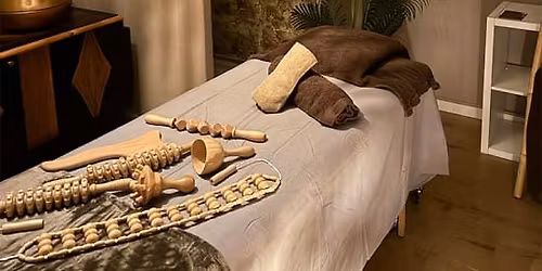 Masaje en pareja con jacuzzi