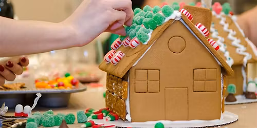 DI-WINE GINGERBREAD HOUSE