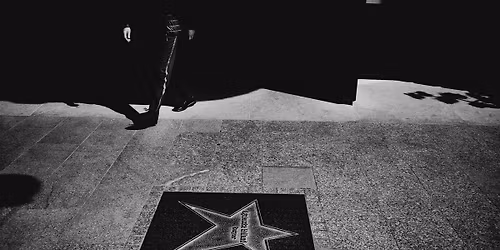 Wernisa\u017c wystawy fotograficznej: MAIN STREET