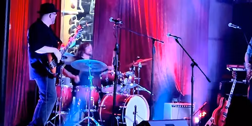 12\/26- InFunktious: Live @ The Red Barn (Mt. Prospect)