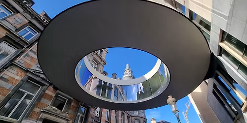 \ud83c\udfd8\ufe0f Guided tour : "Architecture and power" \ud83d\udeb6