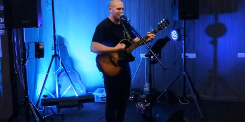 Dicko solo acoustic at the Newborough Hotel