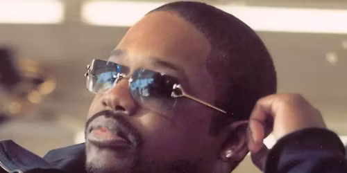 Dave Hollister in Oakland