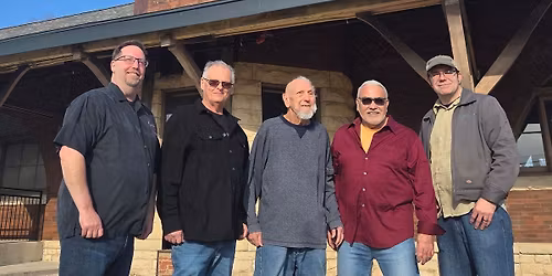 Dynamics Revue at the Passenger Lounge