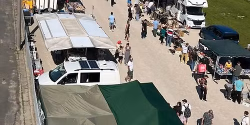 MEGA-JAHRESFLOHMARKT auf der Trabrennbahngel\u00e4nde\/STRAUBING zum Verkaufsoffenen Sonntag von 11-17Uhr