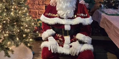 FREE Photos with Santa at Roca Bar!