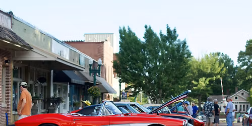 Collierville Cruise Night
