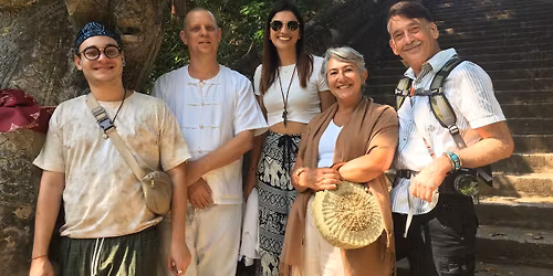 Buddhist Tour - Visit Wat Umong and Wat Doi Suthep (8-hours)