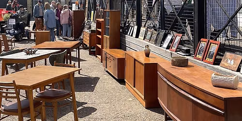 So Last Century's Vintage Market at Abbey Mills
