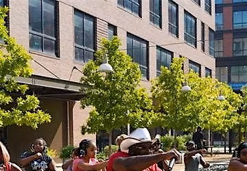 JiggAerobics - East River Fit