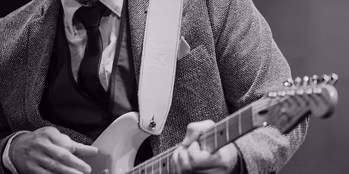 Ray Beadle @Kiama Bowlo May 23