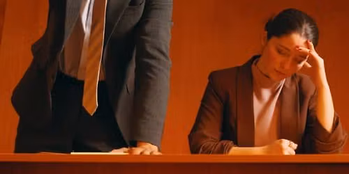 The Jury Experience \u2014 Muerte por IA: \u00bfQui\u00e9n Paga el precio?