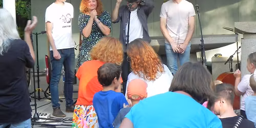 Lomec - charitativn\u00ed koncert - skupiny Epydemye