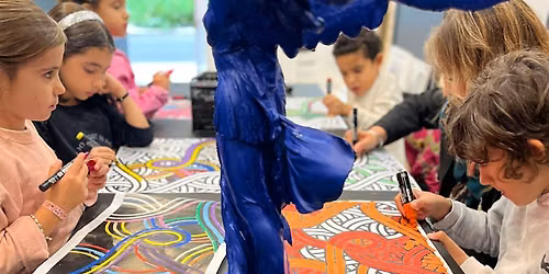 Atelier cr\u00e9atif autour de l\u2019exposition Tomek Rushka