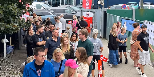 \u00c5bent hus p\u00e5 internatet i R\u00f8dovre