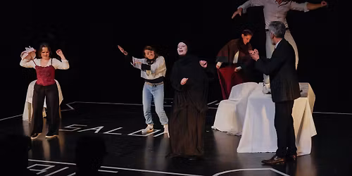 Le Tartuffe, une histoire de famille - Tsim Tsoum Th\u00e9\u00e2tre