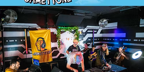 GRAYSTONBURY -  Jamettone improvised live hip hop! - in the bar