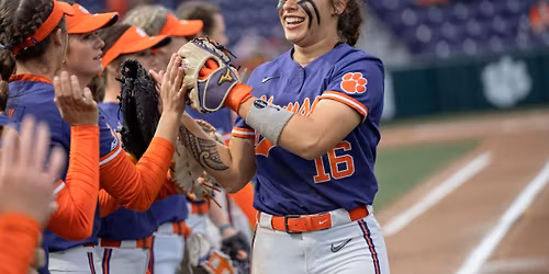 Parking Florida Gators at Virginia Tech Hokies Womens Basketball