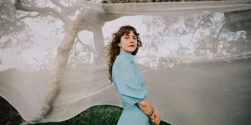 Foxwarren with Hannah Frances (18+)