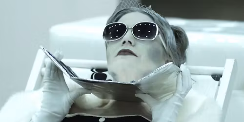 Drei M\u00e4nner im Schnee