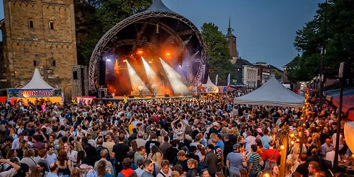 Grolsch Summer Sounds - Bölke Open Air — Oude Markt, Enschede, Nederland
