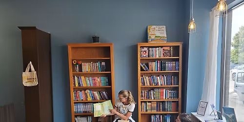 Story time at Niche Books