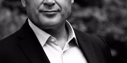 Min vej til pr\u00e6stegerningen - foredrag af Naser Khader