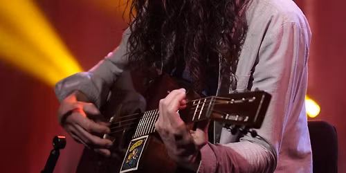 Kurt Vile and The Violators with Ryan Davis & the Roadhouse Band