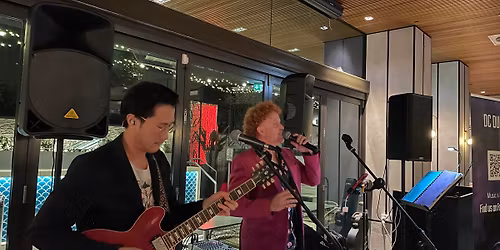 DC Duo live@Coach and Horses Hotel