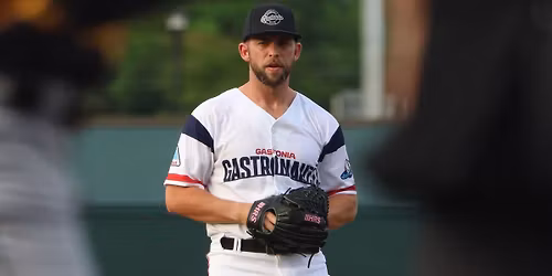 Gastonia Ghost Peppers at Charleston Dirty Birds at GoMart Ballpark